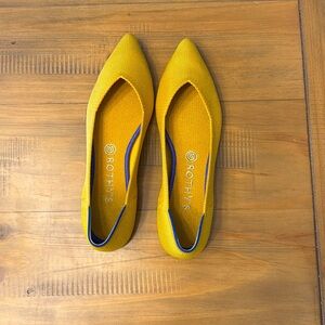 Rothy’s The Point flat